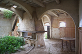Bauernhaus Toskana, Landhaus Italien zentraler Kamin, verlassenes Landgut bei Castelfalfi
